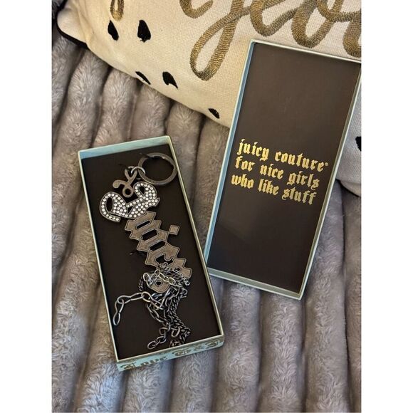 Juicy couture silver gothic logo pave studded chain  bag charm /fob keychain - Picture 2 of 5